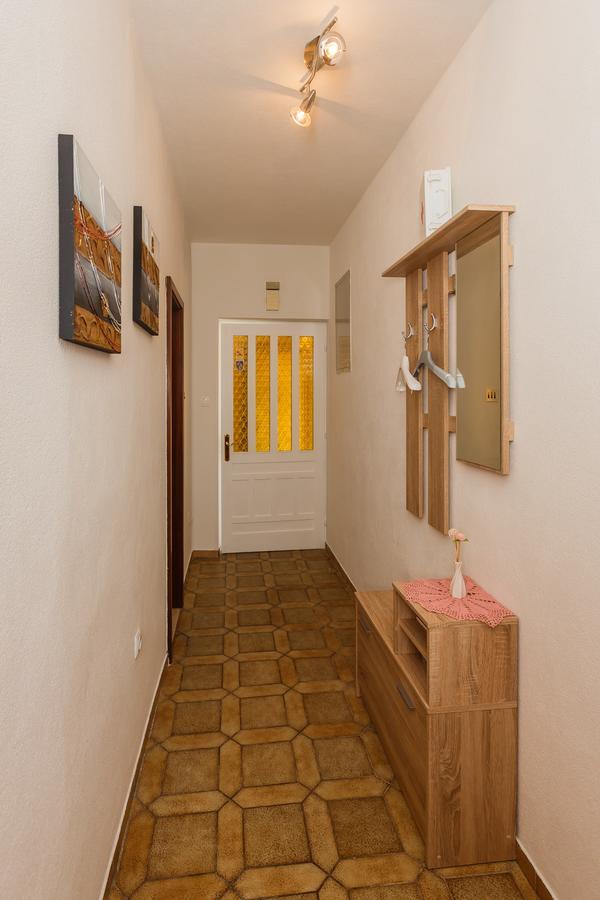 Apartman Mila Appartement Kaštela Buitenkant foto